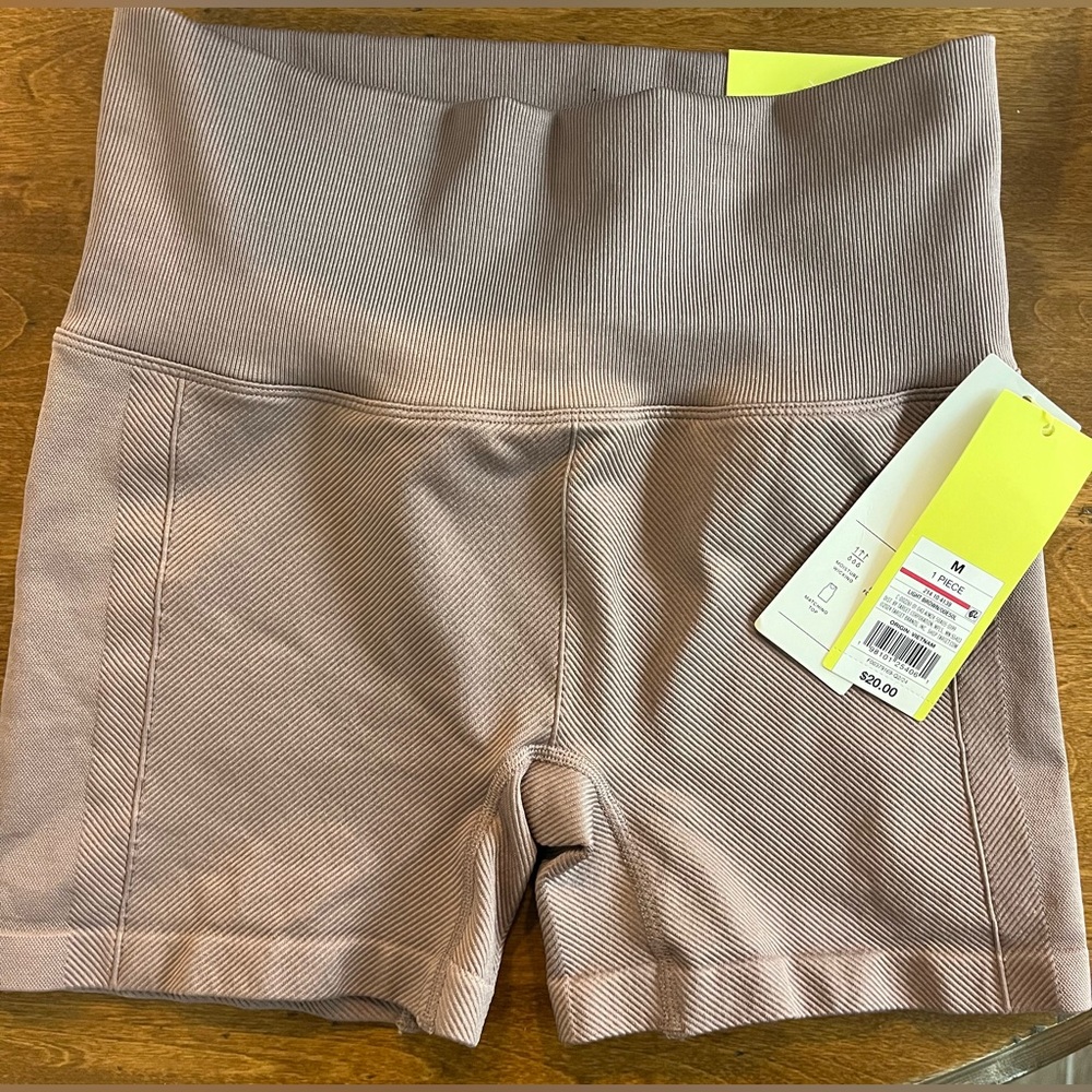 🌻 All In Motion Light Brown Bike Shorts Medium New With Tags